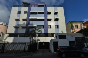 Lindo apartamento completo a 50m da praia da Barra